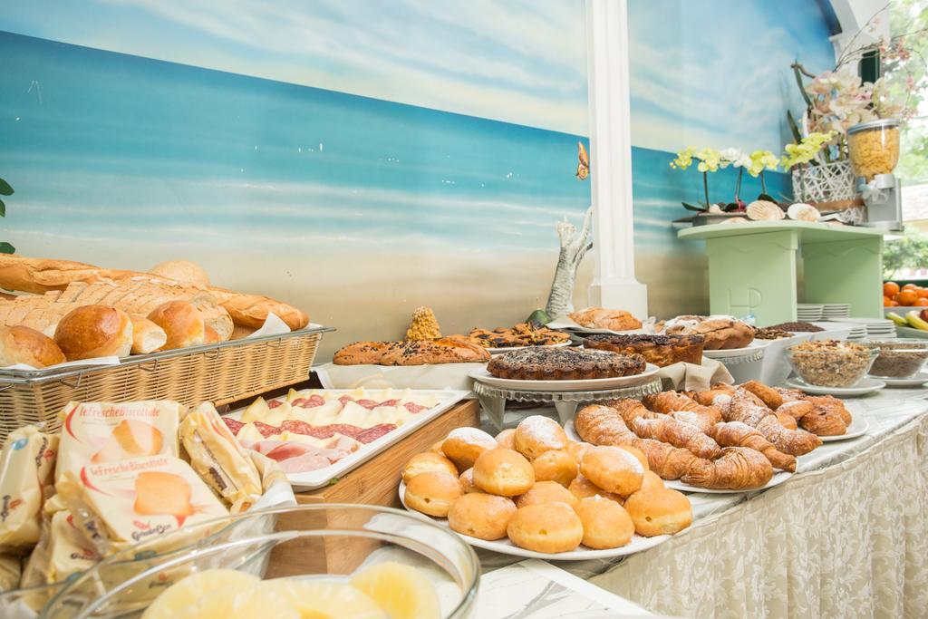 Albergo Ristorante Pozzi Bellaria-Igea Marina Eksteriør billede